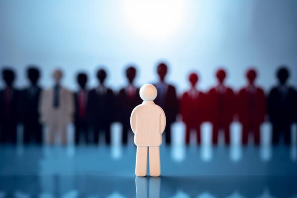 《家庭暴力案件震惊社会：家庭和谐为何难再修？》 图1