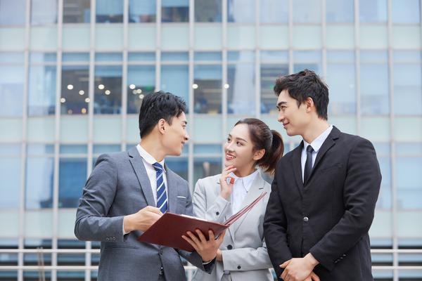 《离婚律师团队人员筛选:如何找到适合自己的律师团队》图1