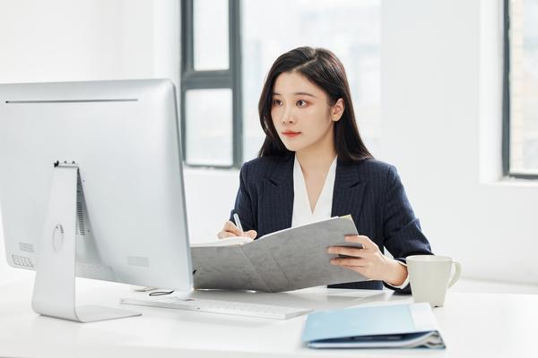 重婚18年：一位女性的勇敢与坚守图1