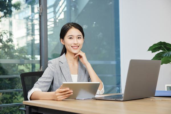 女性心中理想的离婚年龄：什么时候是合适的呢？图1