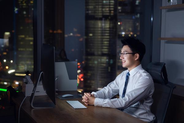 郭继承谈工作：劳动法视角下的职场权益保障 图2