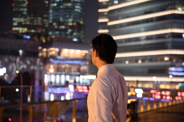 《共同生活有必要分居吗：现代都市小说的探索》图1