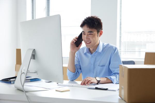 《一年级家庭关系示意图:亲情、沟通与成长》 图2