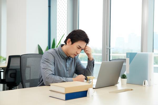 结婚头痛：如何解决婚礼筹备中的困扰问题图1