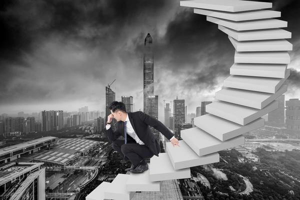 《结婚为什么离职？职场与之间的权衡》 图2