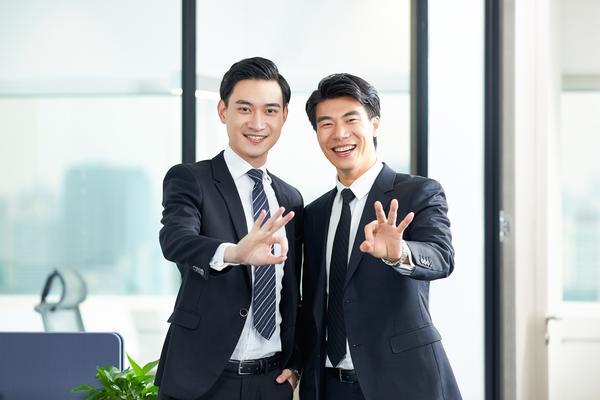 《婚前协议事件揭秘：与金钱的较量》 图2