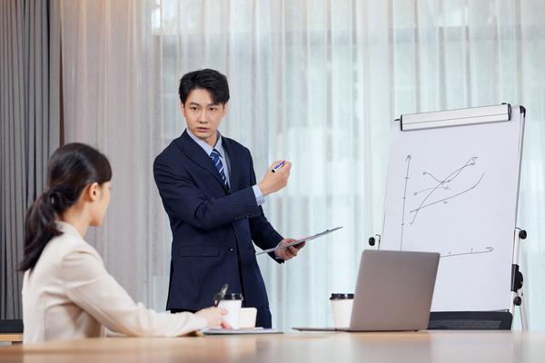 《农村青年履行赡养义务：温暖老人的晚年生活》图1