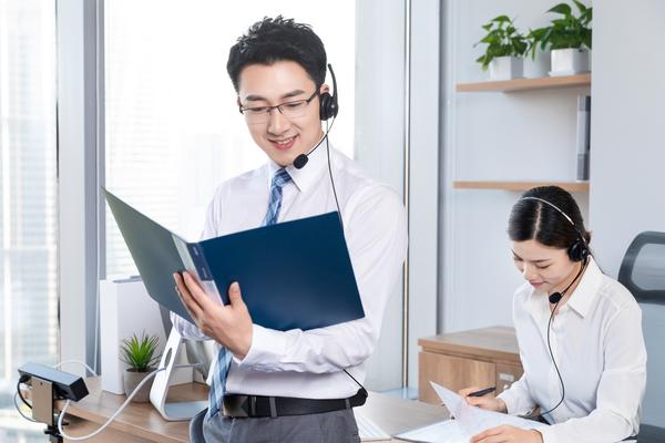 赡养老人家规十条内容|老年人权益保障法的核心条款解析 图1