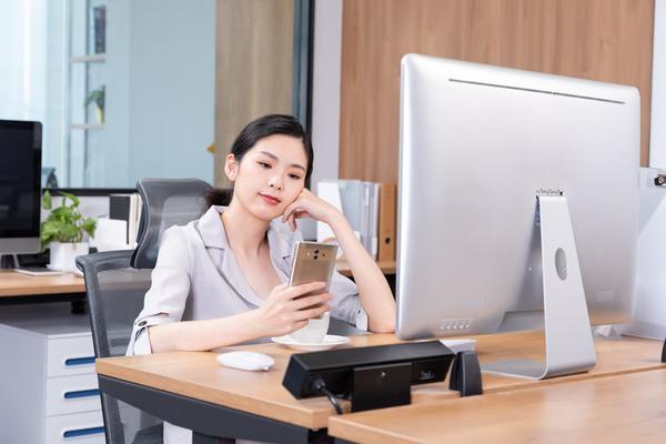 分居后打电话不回：揭秘夫妻情感变化的奥秘图1