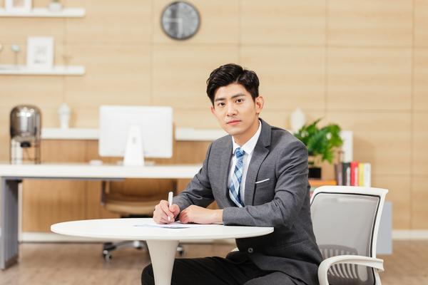 《面试新技巧：如何优雅地谈论“分居好吗”》图1