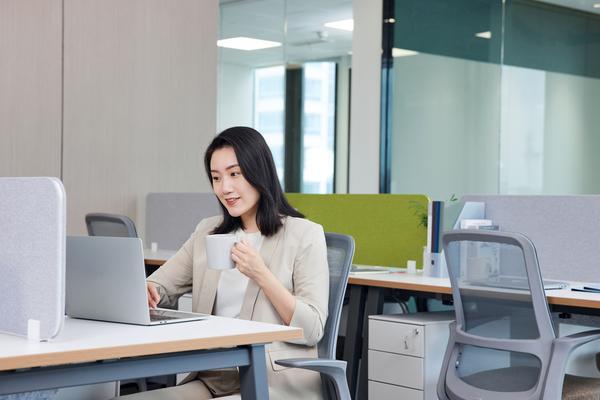 《涉外婚姻怎么在国内找工作》图1