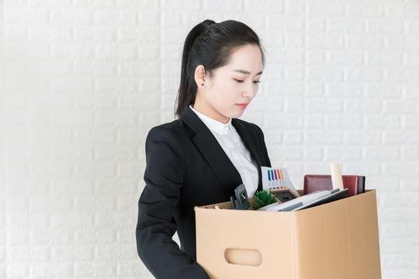 《家庭育出的女孩：成长路上的挑战与力量》图1