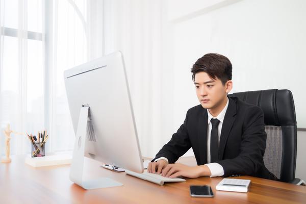 涉外婚姻的痛苦：跨越国界的困境 图2