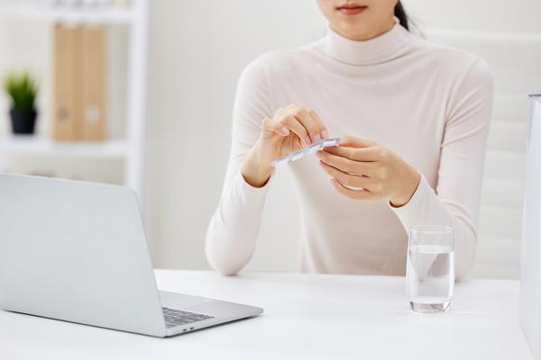 长期分居情况下,如何应对对方父母生病的情况? 图1