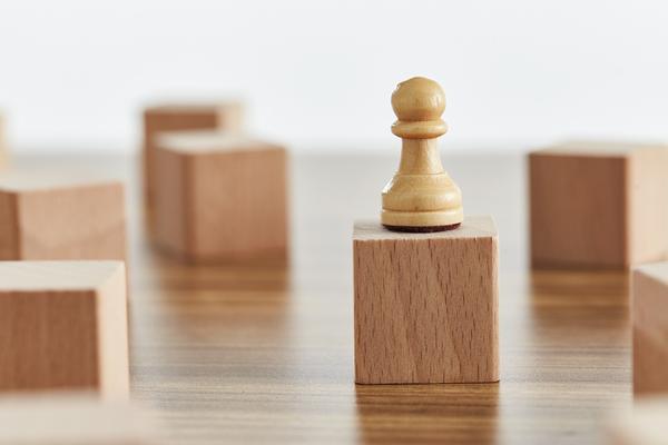 《儿子不赡养老人的悲剧：社会现象背后的感人思考》图1