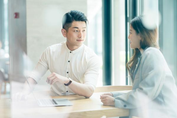 网络时代，涉外婚姻介绍网可靠性大比拼：谁更值得信赖？图1