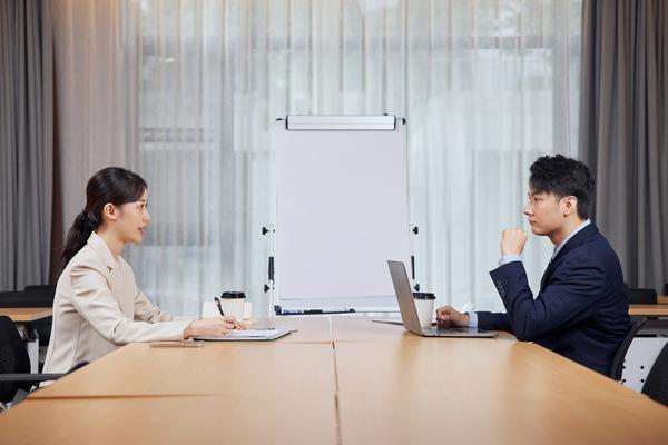 《深圳同事结婚红包大揭秘：如何风俗红包金额合适？》图1