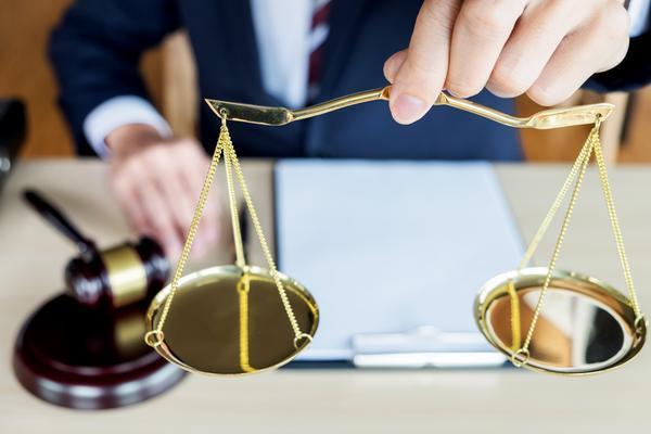 二次诉讼：离婚案重燃战火，情感纷争再起波澜 图2