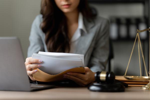女方犯重婚罪如何离婚：法律程序与法律责任解析 图2