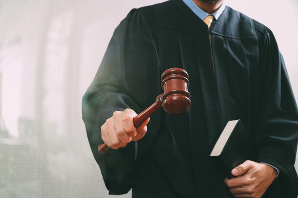 《中华人民共和国刑法规定夫妻债务的清偿与处理》图1