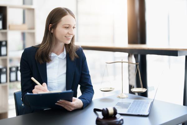 市辖区涉外婚姻律师推荐：专业解析与法律服