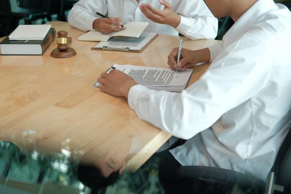 异地离婚律师咨询费用解析与实务操作指南 图2