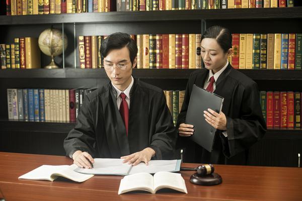 法律咨询女儿外嫁不赡养老人是否犯法？ 图2