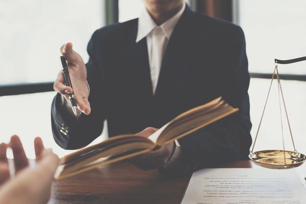 《没有初中毕业证可以结婚吗？我国法律法规为您解答》 图2