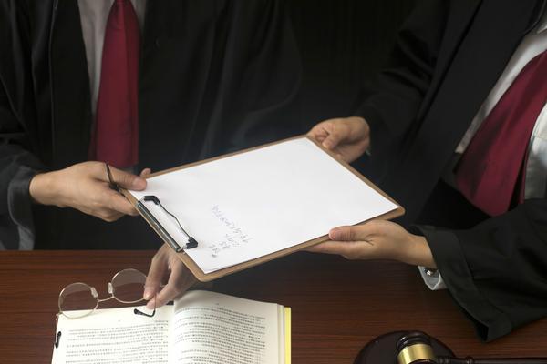 离婚律师|专业解析divorce法律服务及维权指南 图1