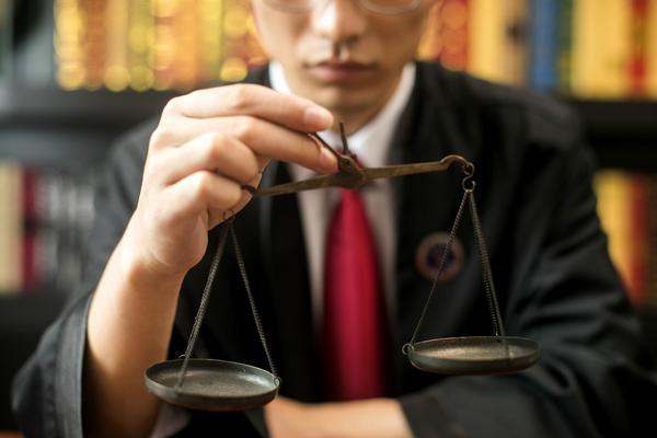 风翔律师咨询|离婚案件法律服务解析 图1