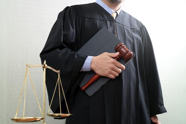 离婚聘请律师费用多少|离婚法律服务成本解析与规划 图1