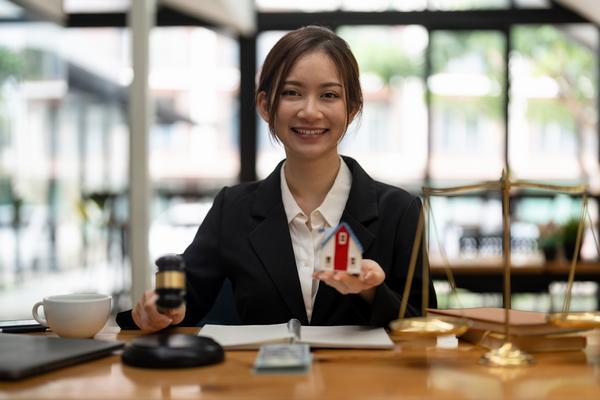 云浮市离婚律师|婚姻家庭法律服务的专业选择 图1