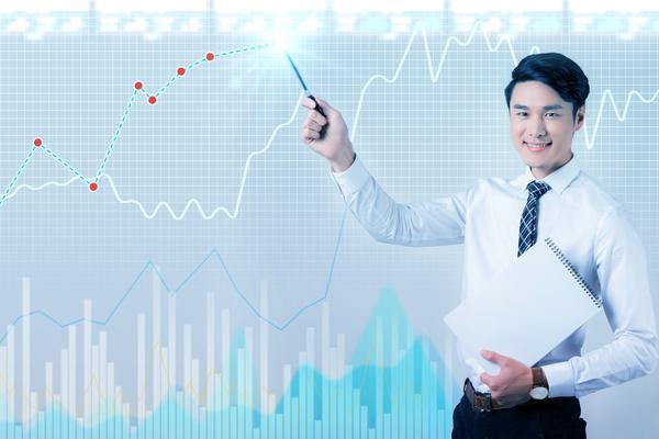 “磅礴力量，达致成功：企业管理咨询的新视角”图1