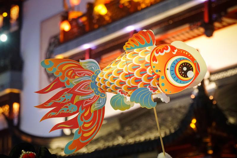 《春节后异地分居生活：挑战与机遇并存的新模式》 图2