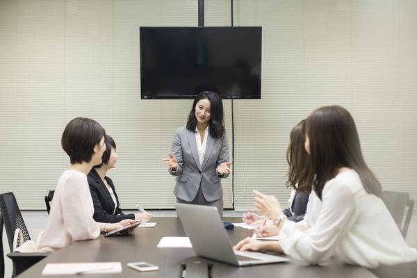 《家庭关系说传销：揭示传销背后的心理操控》图1