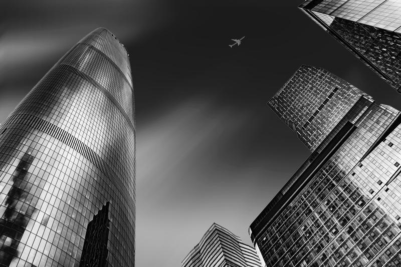 《结婚典礼：在抗击疫情中的浪漫瞬间》图1