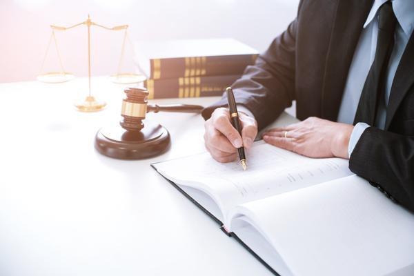 广东深圳离婚赔偿律师收费标准图1